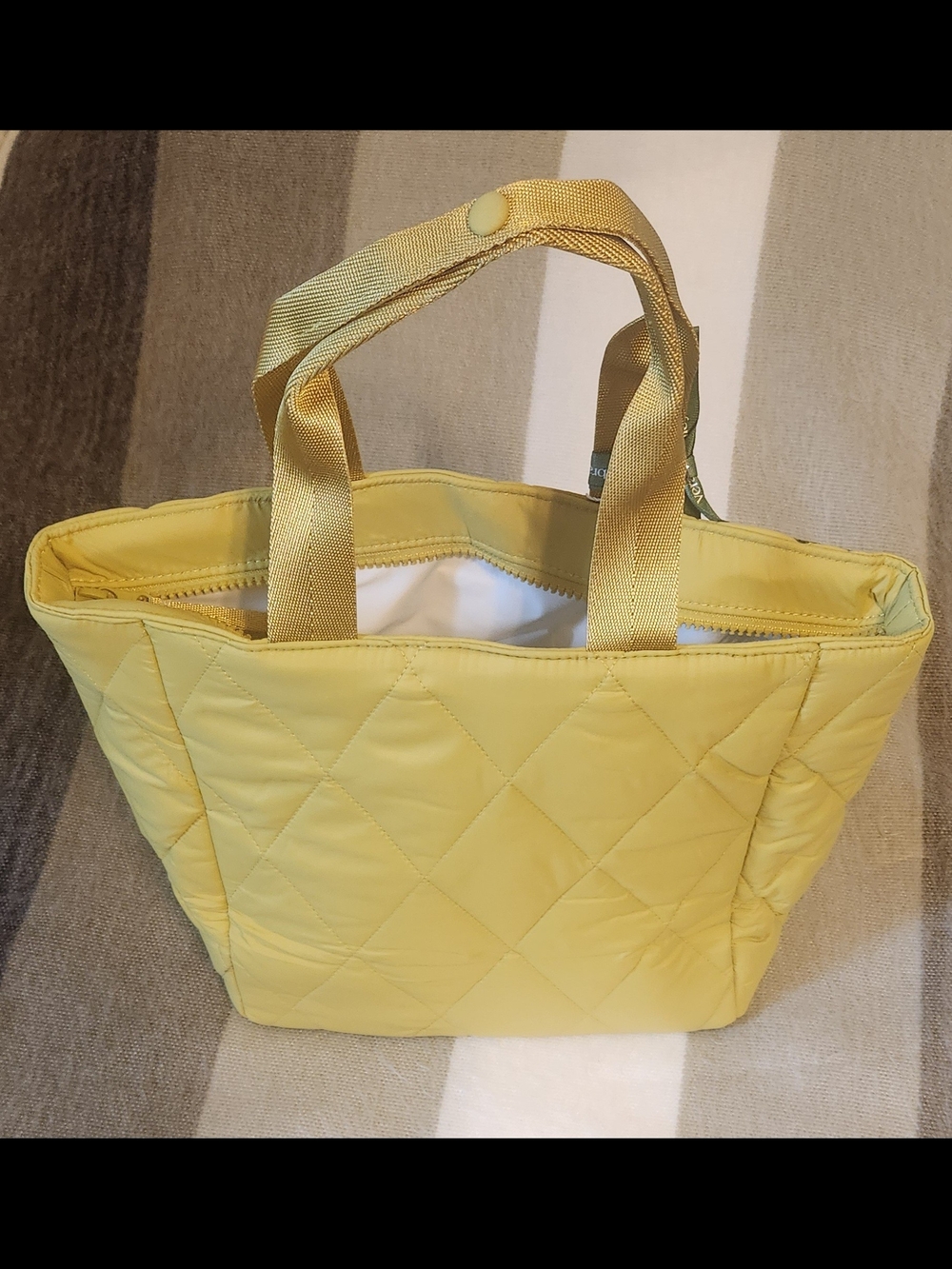 Lunch Tote in Featherweight Color Golden Oliva